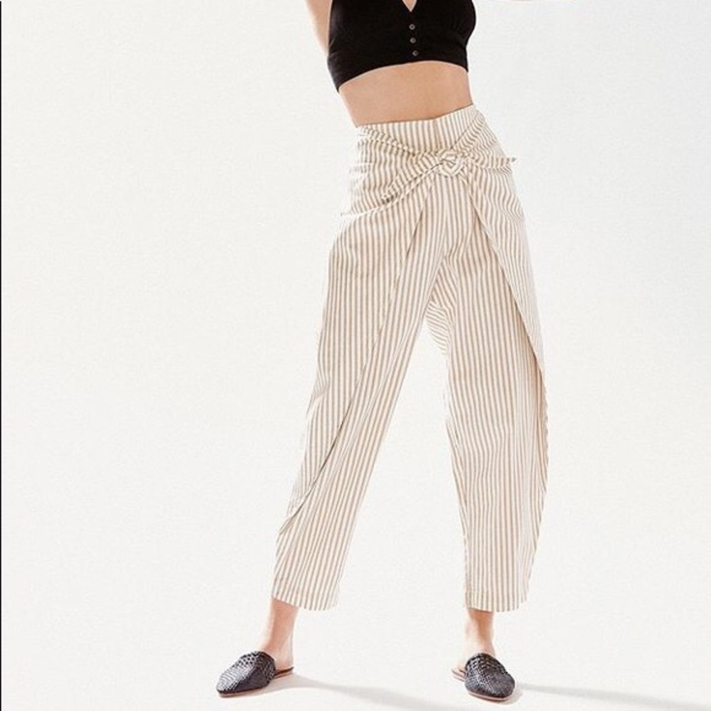 Silence & Noise brand new with tag parachute pants